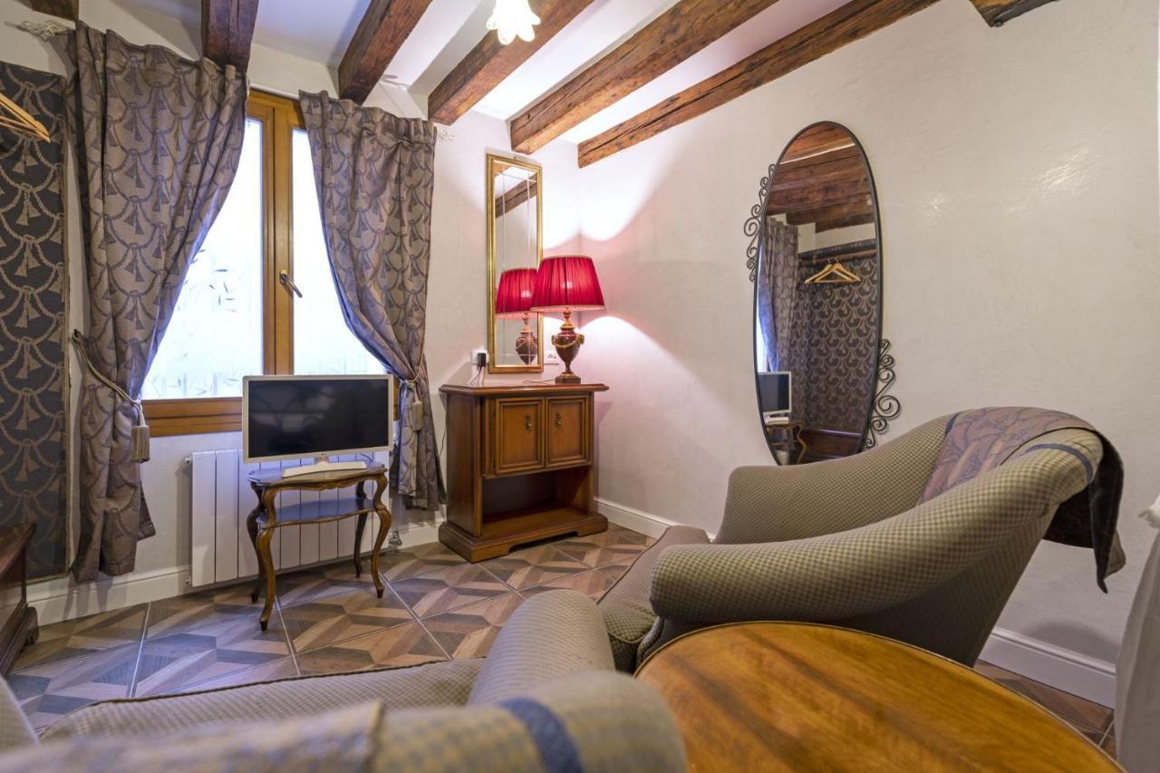 Il Nido Di San Stae Apartment Veneţia Exterior foto