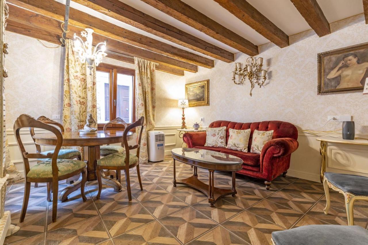 Il Nido Di San Stae Apartment Veneţia Exterior foto